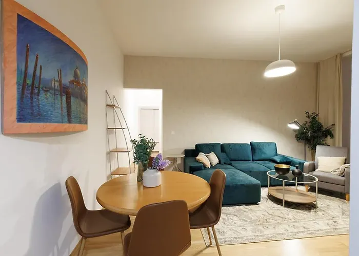 Cozy 3 Prater For 5pax *